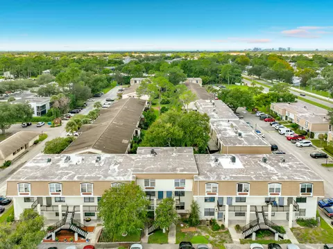 6091 Village Cir S #6091, Orlando, FL 32822