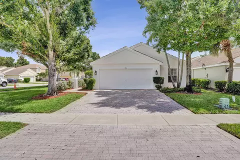 106 Hamilton Ter, Royal Palm Beach, FL 33414