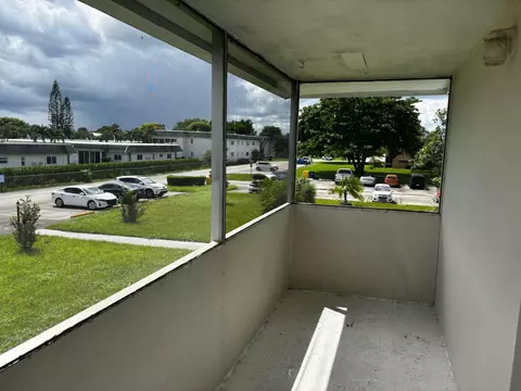 363 Sheffield O, West Palm Beach, FL 33417