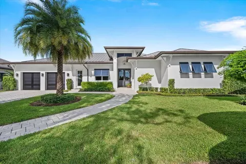 934 N Loxahatchee Dr, Jupiter, FL 33458