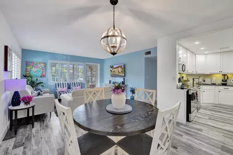 1930 NE 2nd Ave #216L, Wilton Manors, FL 33305