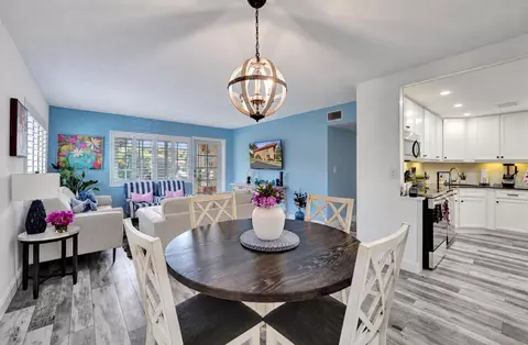 1930 NE 2nd Ave #216L, Wilton Manors, FL 33305