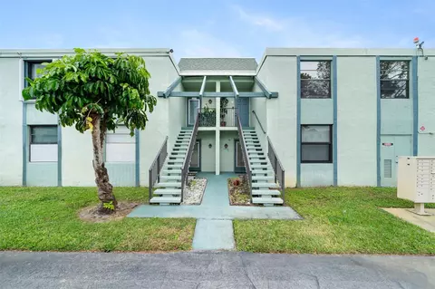 7350 NW 18th St #104, Margate, FL 33063