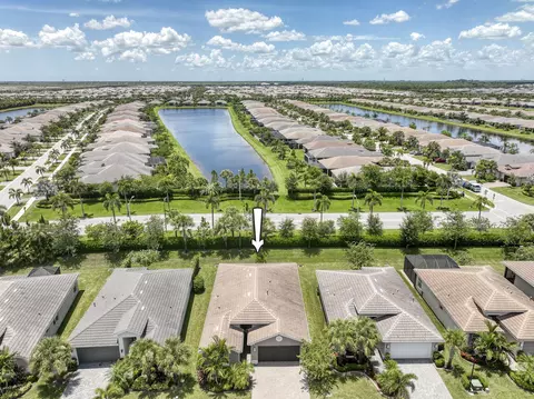 11597 SW Hawkins Ter, Port Saint Lucie, FL 34987