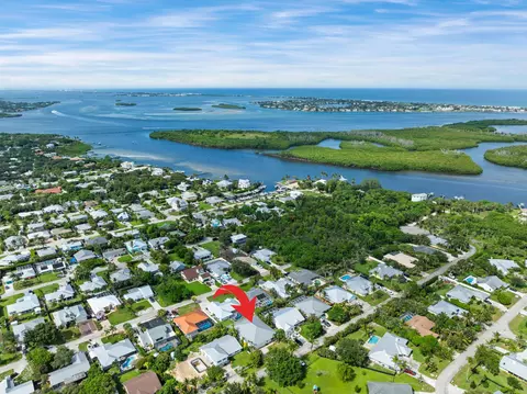 View/Area - 5637 SE Major Way, Stuart, FL 34997 photo 3 of 9