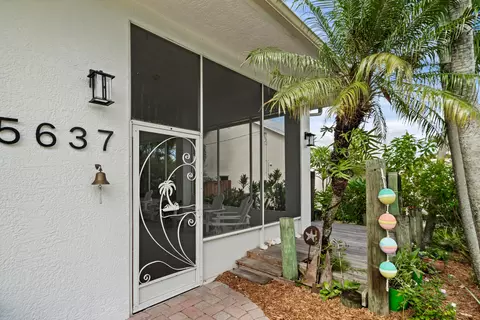 Exterior - 5637 SE Major Way, Stuart, FL 34997 photo 4 of 12