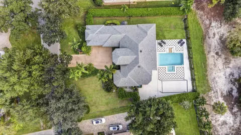 851 Forest Glen Ln, Wellington, FL 33414