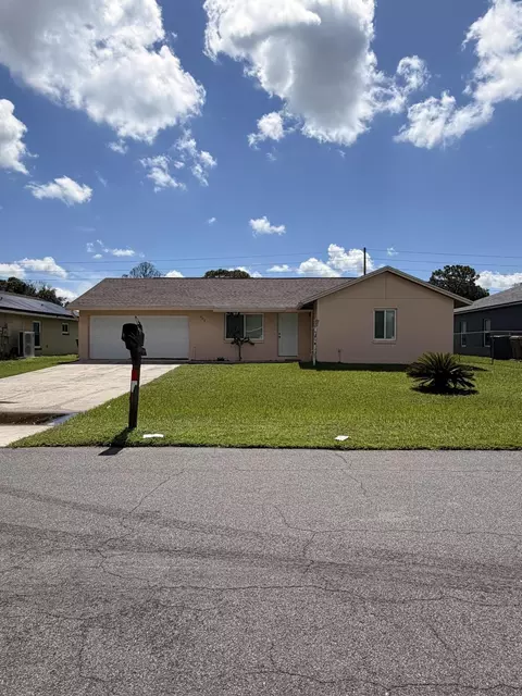 908 Cumbran Ln, Kissimmee, FL 34758