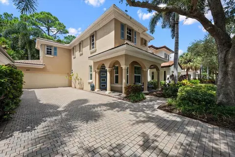 443 Pumpkin Dr, Palm Beach Gardens, FL 33410