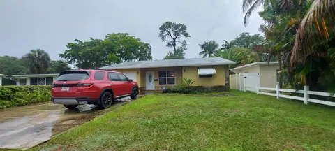 108 NE 23rd St, Wilton Manors, FL 33305