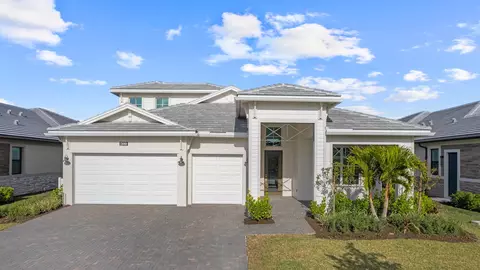 13669 Le Christine Dr, Palm Beach Gardens, FL 33412