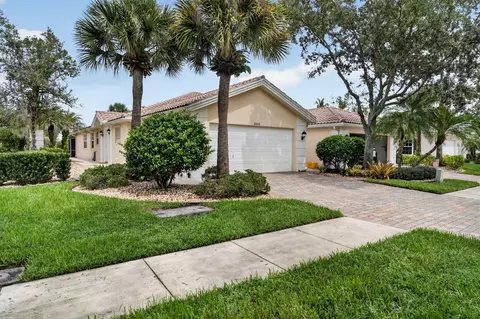 3446 SE Glacier Ter, Hobe Sound, FL 33455