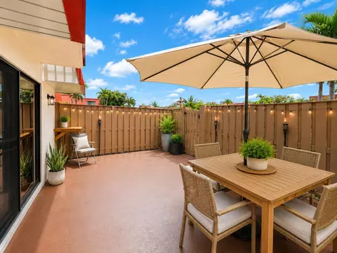 3310 Meridian Way S #A, Palm Beach Gardens, FL 33410