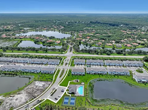 View/Area - 137 SE Birch Ter, Stuart, FL 34997 photo 12 of 16