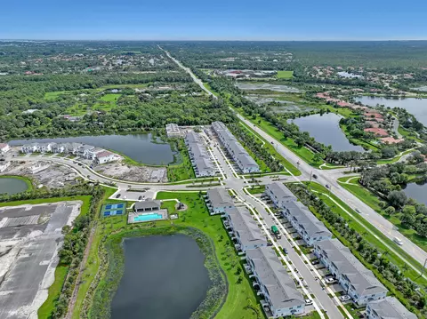 View/Area - 137 SE Birch Ter, Stuart, FL 34997 photo 14 of 16