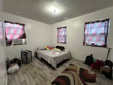 Bedroom - 555 Harem Ave, Opa Locka, FL 33054 photo 1 of 2