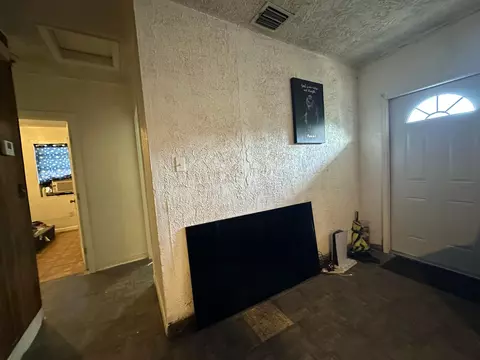Entry Way - 555 Harem Ave, Opa Locka, FL 33054 photo 2 of 2