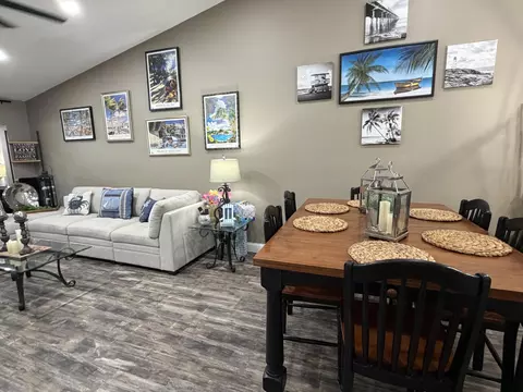 Dining - Undisclosed, Jupiter, FL 33458 photo 2 of 2