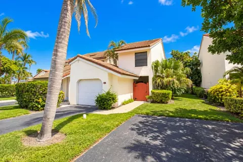 1800 Embassy Dr #132, West Palm Beach, FL 33401