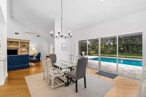 Dining - 5883 SE Glen Eagle Way, Stuart, FL 34997 photo 4 of 8