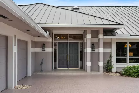 Exterior - 5883 SE Glen Eagle Way, Stuart, FL 34997 photo 2 of 22