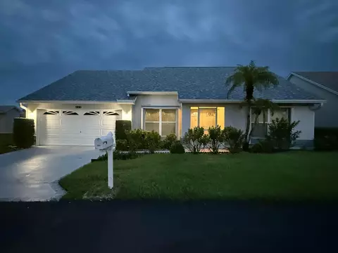 465 NW Gibraltar Ct, Port Saint Lucie, FL 34986