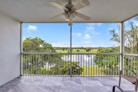 3080 N Course Dr #501, Pompano Beach, FL 33069