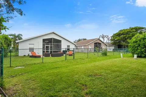 Exterior - 2686 SW Regency Rd, Stuart, FL 34997 photo 8 of 10