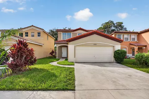 4258 NW 1st Dr, Deerfield Beach, FL 33442