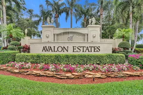 7907 Lando Ave, Boynton Beach, FL 33437