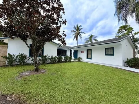 11096 60th St N, West Palm Beach, FL 33411
