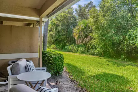 Exterior - 2760 SE Birmingham Dr, Stuart, FL 34994 photo 3 of 9