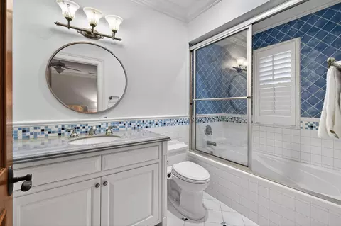 Bath - 107 Schooner Ln, Jupiter, FL 33477 photo 6 of 9