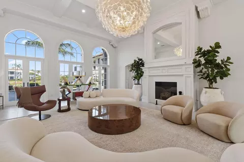 Living - 107 Schooner Ln, Jupiter, FL 33477 photo 2 of 5