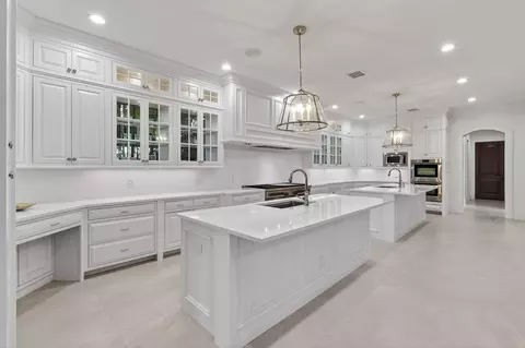Kitchen - 107 Schooner Ln, Jupiter, FL 33477 photo 2 of 5