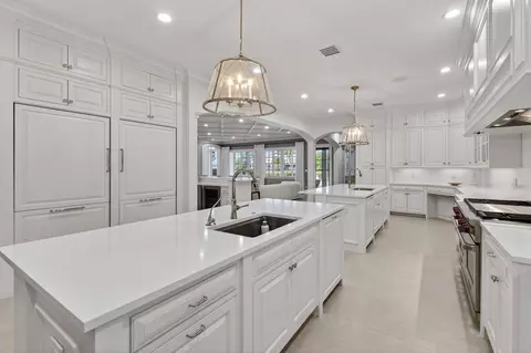 Kitchen - 107 Schooner Ln, Jupiter, FL 33477 photo 4 of 5