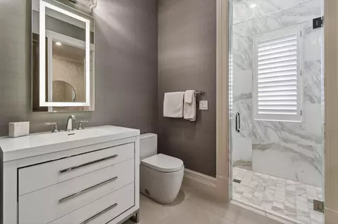 Bath - 107 Schooner Ln, Jupiter, FL 33477 photo 9 of 9
