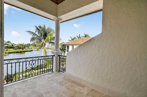 Exterior - 107 Schooner Ln, Jupiter, FL 33477 photo 5 of 16