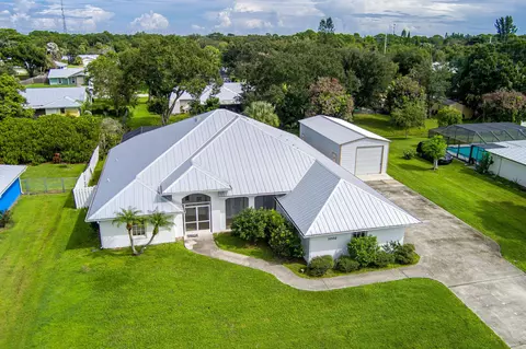 1002 Ibis Ave, Fort Pierce, FL 34982