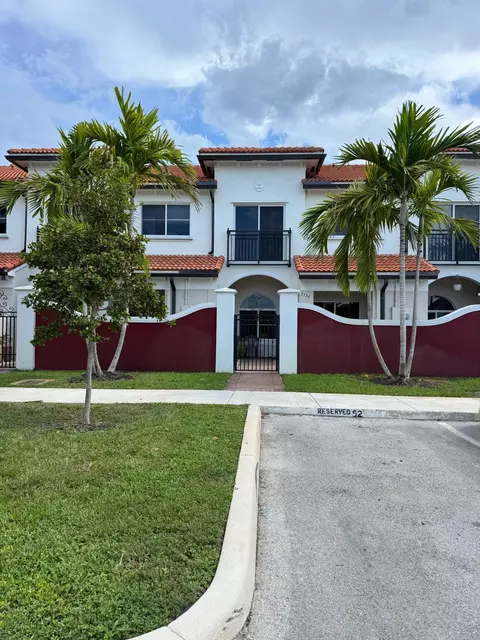 3536 NW 29th Pl #3536, Lauderdale Lakes, FL 33311