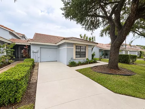 9815 Watermill Cir #F, Boynton Beach, FL 33437