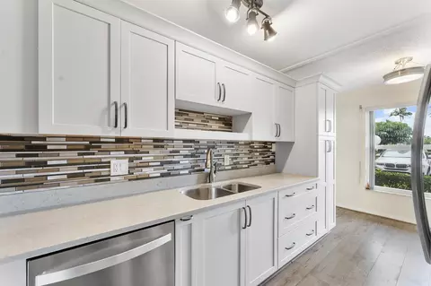 1160 Mahogany Way #103, Delray Beach, FL 33445