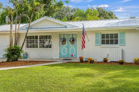 1820 36th Ave, Vero Beach, FL 32960