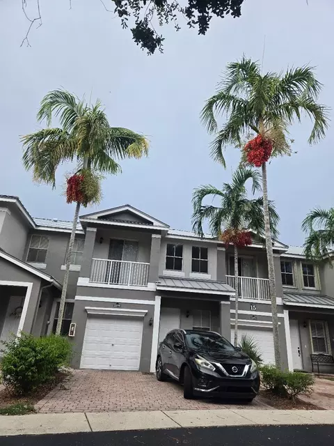 2306 Shoma Ln, Royal Palm Beach, FL 33414