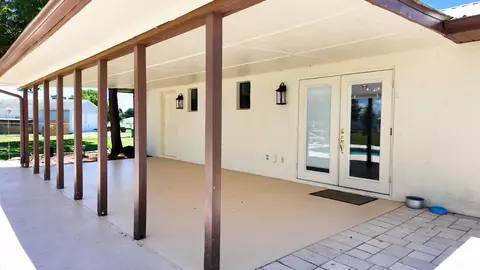 Exterior - 3856 SW 11th Ave, Okeechobee, FL 34974 photo 4 of 10