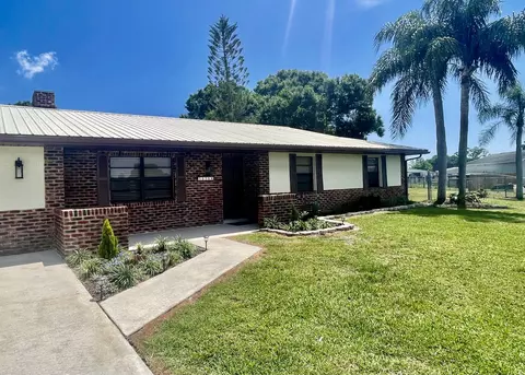 Exterior - 3856 SW 11th Ave, Okeechobee, FL 34974 photo 3 of 10