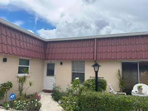 878 Worcester Ln, Lake Worth, FL 33467