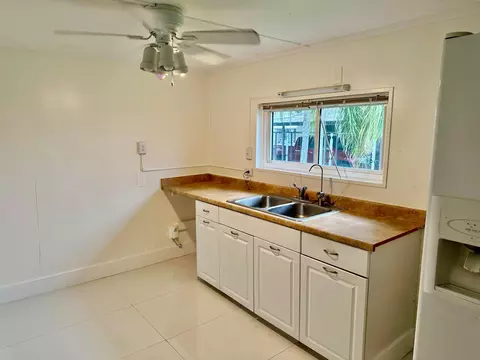 Kitchen - 1149 6th St, Okeechobee, FL 34974 photo 1 of 5