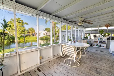 Exterior - 1149 6th St, Okeechobee, FL 34974 photo 9 of 9