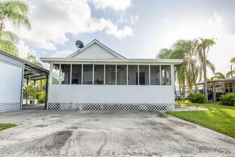 Other - 1149 6th St, Okeechobee, FL 34974 photo 3 of 9